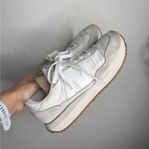 New Balance 237 Sneakers Women 8.5 White Sea Salt Suede Nylon Retro Running Shoe